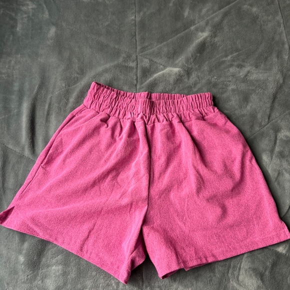 Pink five the label shorts! - Picture 2 of 4